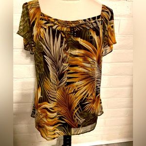 Dress Barn Short Sleeved Brown and Gold jungle print blouse, Sz XL